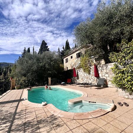 Entre Nice Et Monaco Grande Villa Avec Piscine Privee 12 Personnes Drap Bagian luar foto
