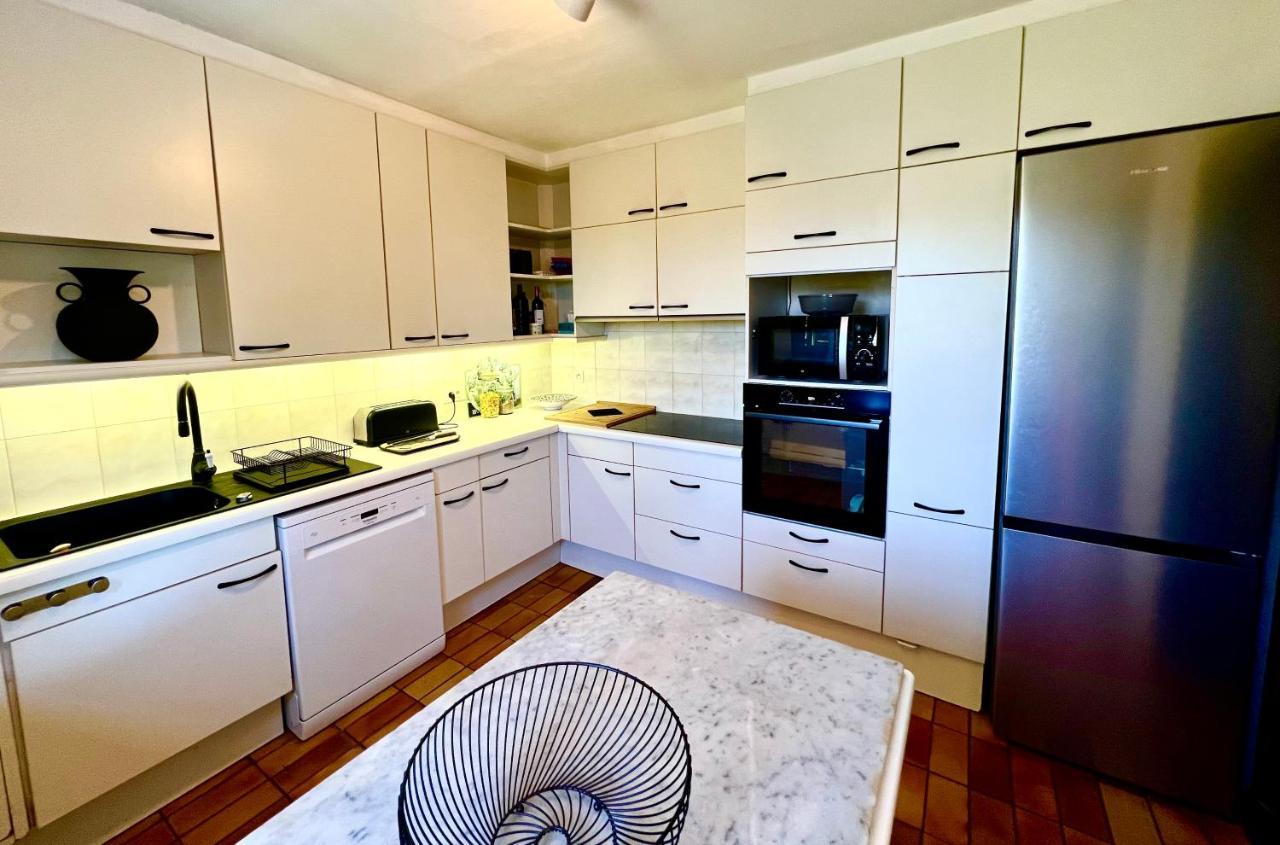 Entre Nice Et Monaco Grande Villa Avec Piscine Privee 12 Personnes Drap Bagian luar foto