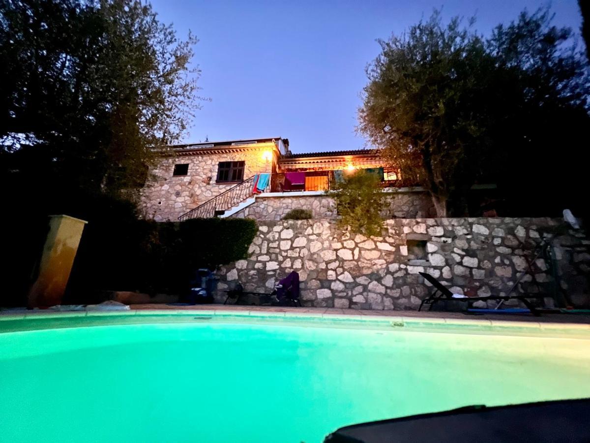Entre Nice Et Monaco Grande Villa Avec Piscine Privee 12 Personnes Drap Bagian luar foto