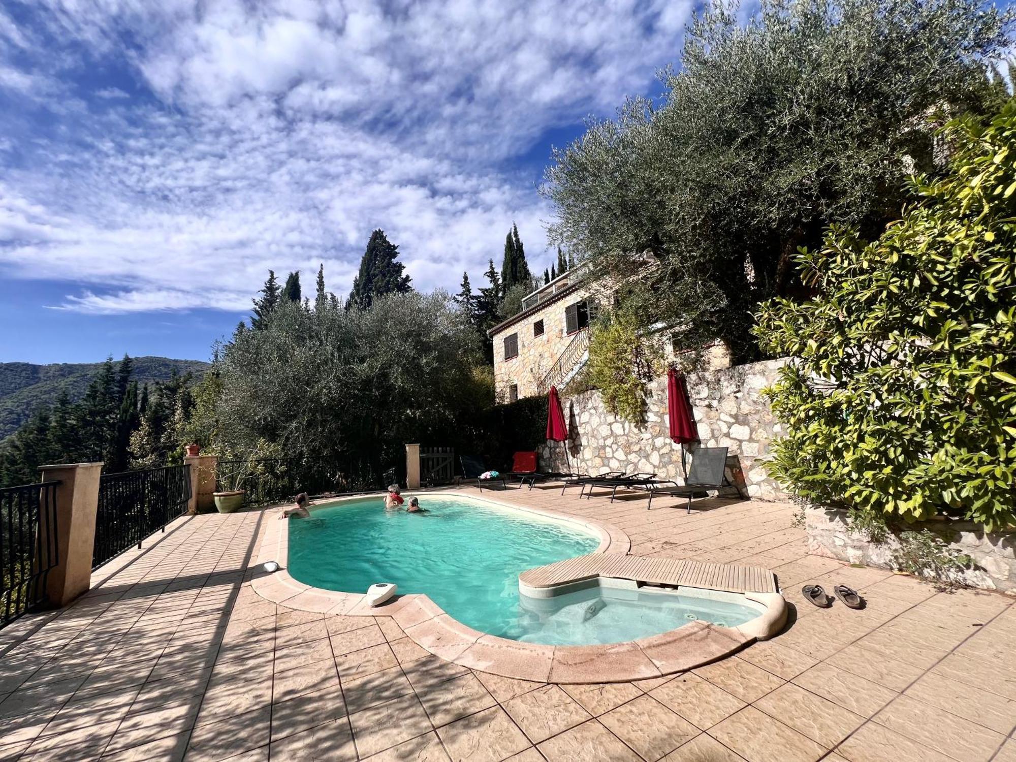 Entre Nice Et Monaco Grande Villa Avec Piscine Privee 12 Personnes Drap Bagian luar foto